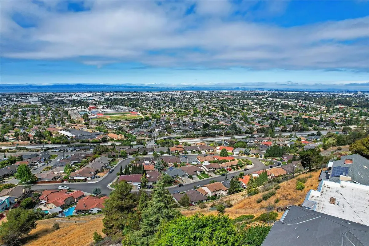 Panoramic view of the East Bay area with scenic landscapes and vibrant cityscapes, showcasing the beauty and diversity of the region