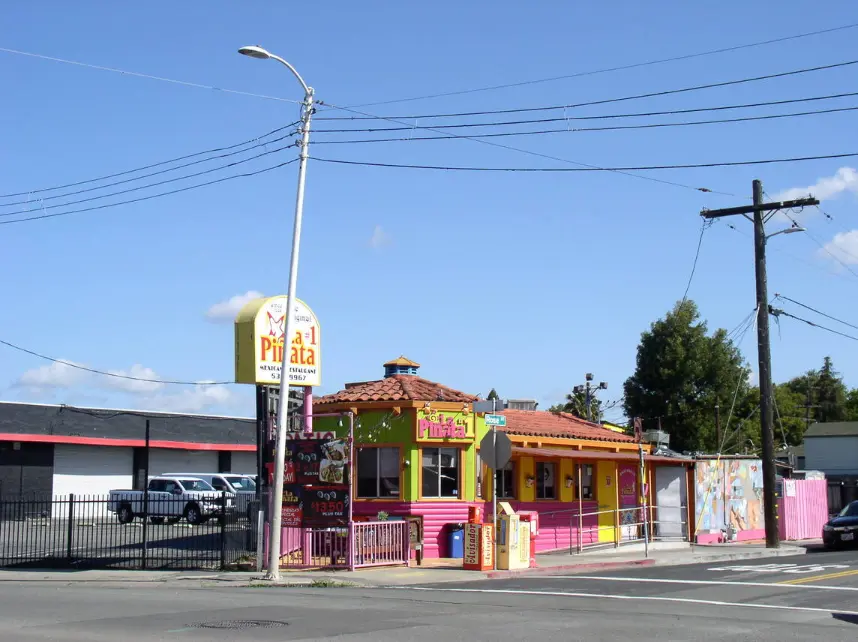 Exterior of La Piñata restaurant, featuring its welcoming entrance and colorful signage.